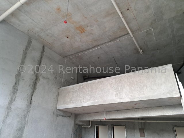 Exclusive Commercial Property